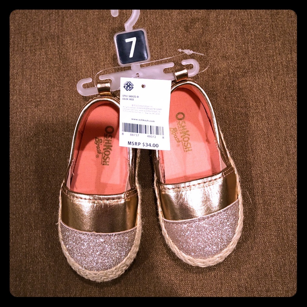 NWT toddler size 7 “boat” shoes
